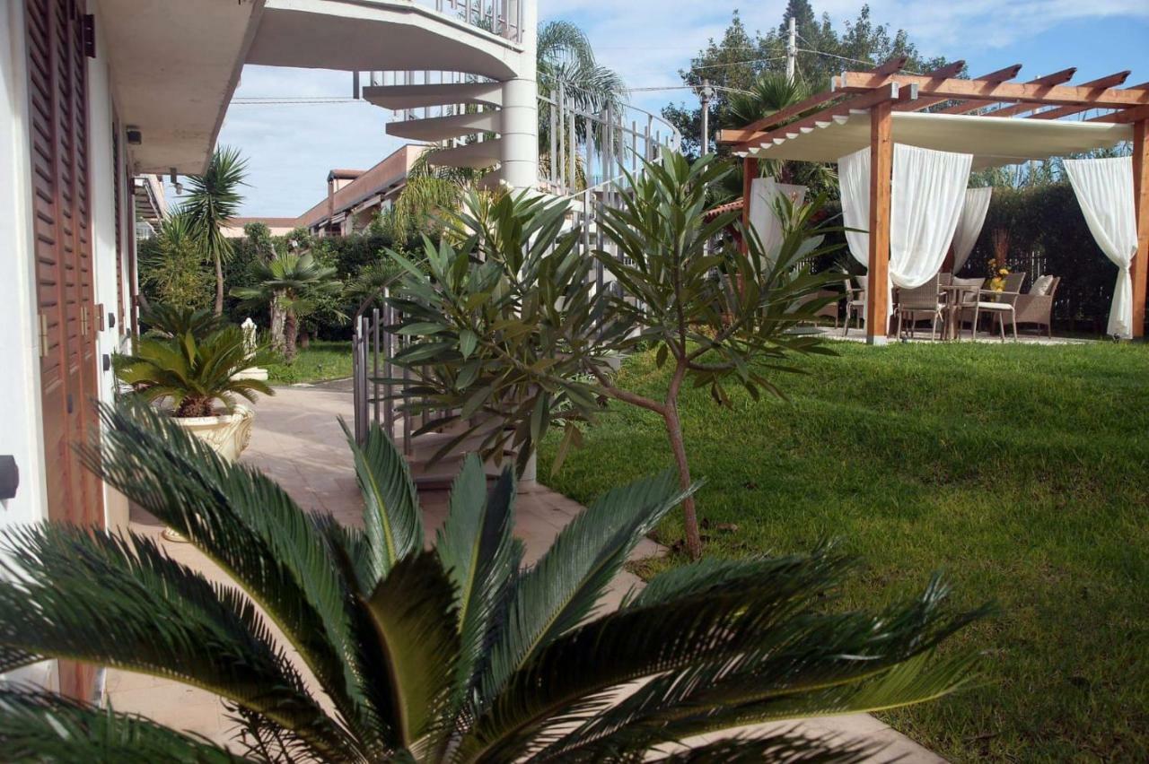 Bivano Villa Grazia Fondachello  Exteriér fotografie